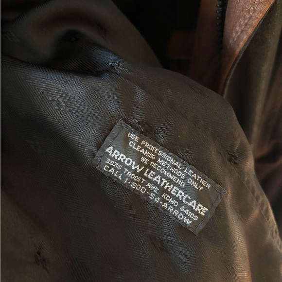 Genuine Remy Leather Jacket - Picture 4 of 4